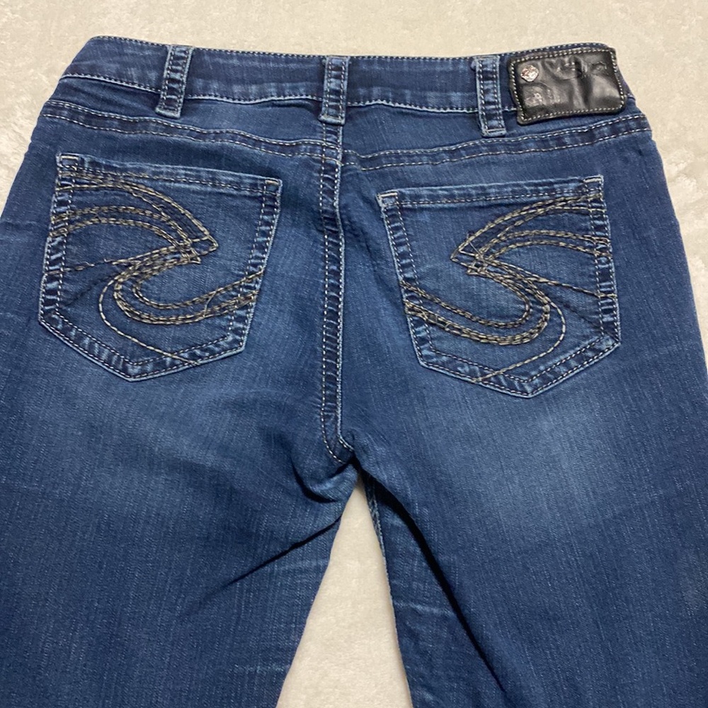 Silver Jeans. Suki mid rise. Super stretch. W30/L31.
